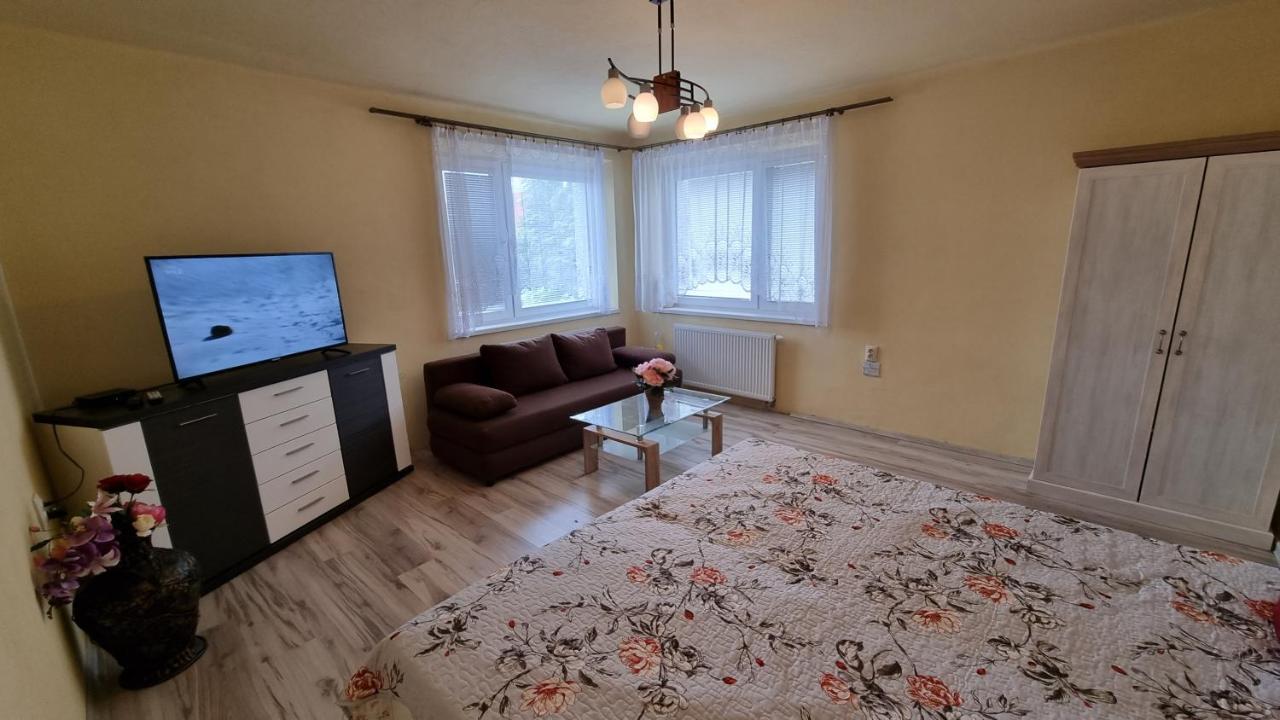 Apartmany Sebastian Прибилина Екстериор снимка