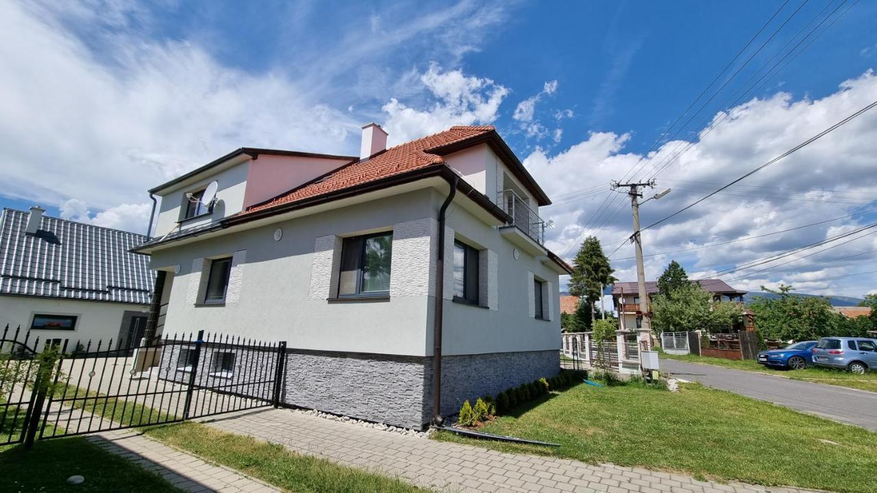 Apartmany Sebastian Прибилина Екстериор снимка